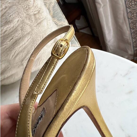 Vintage Manolo Blahnik Gold Slingback Heels - Picture 14 of 16